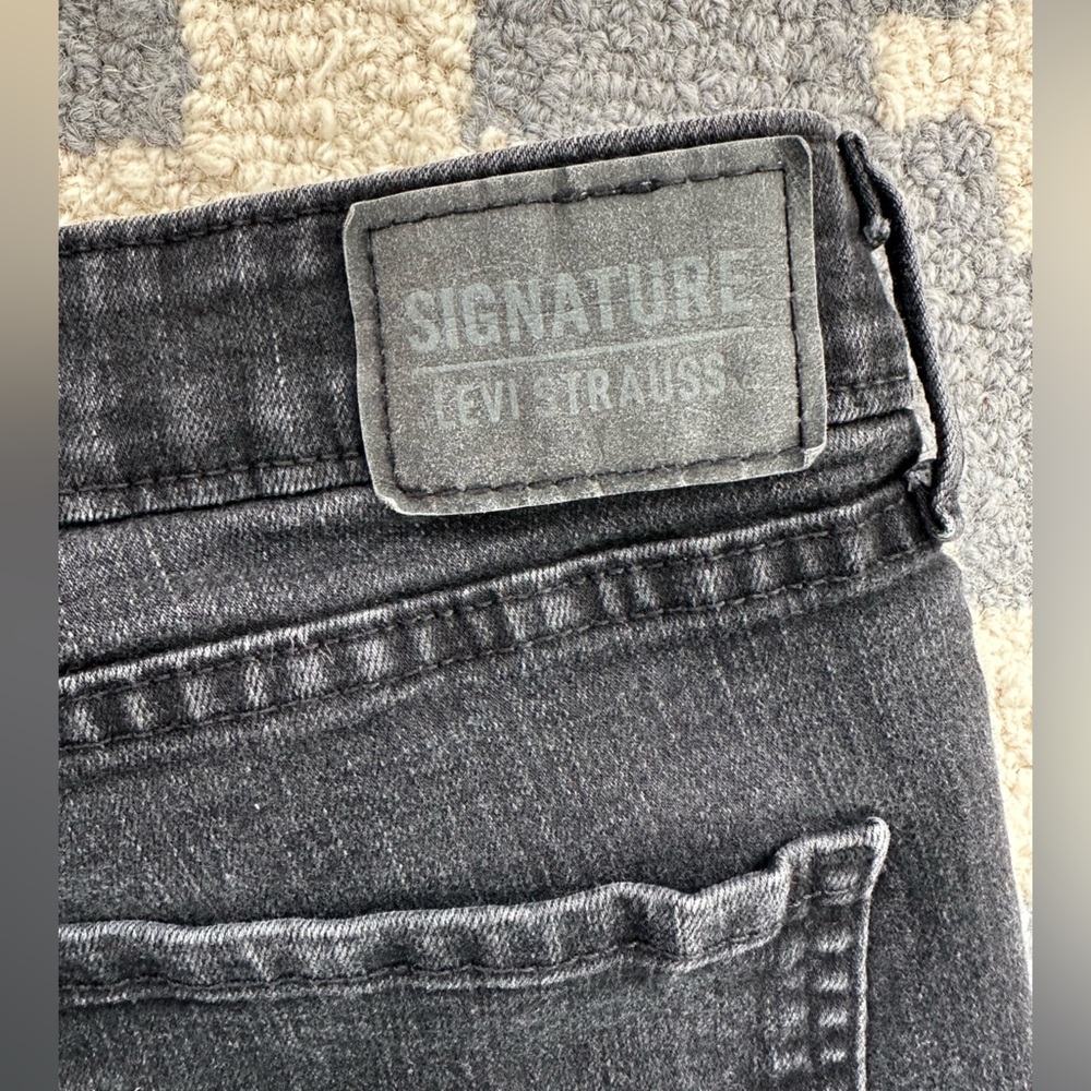 Levi's Women's Black High Rise Skinny Jeans